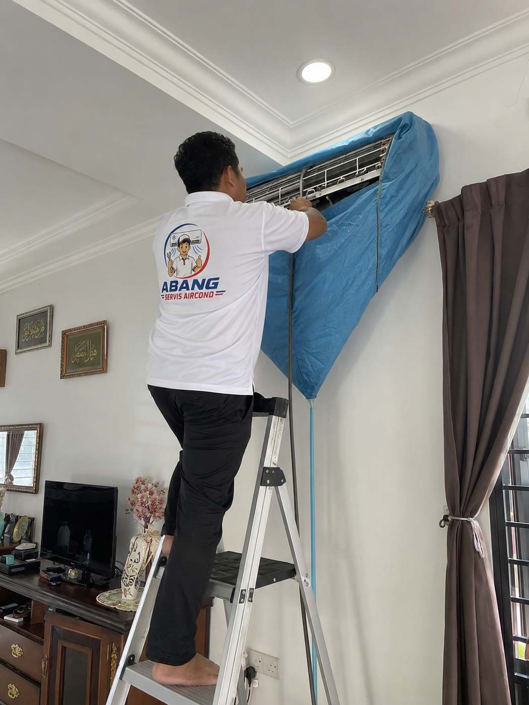 Servis chemical wash aircond oleh juruteknik Abang Servis Aircond